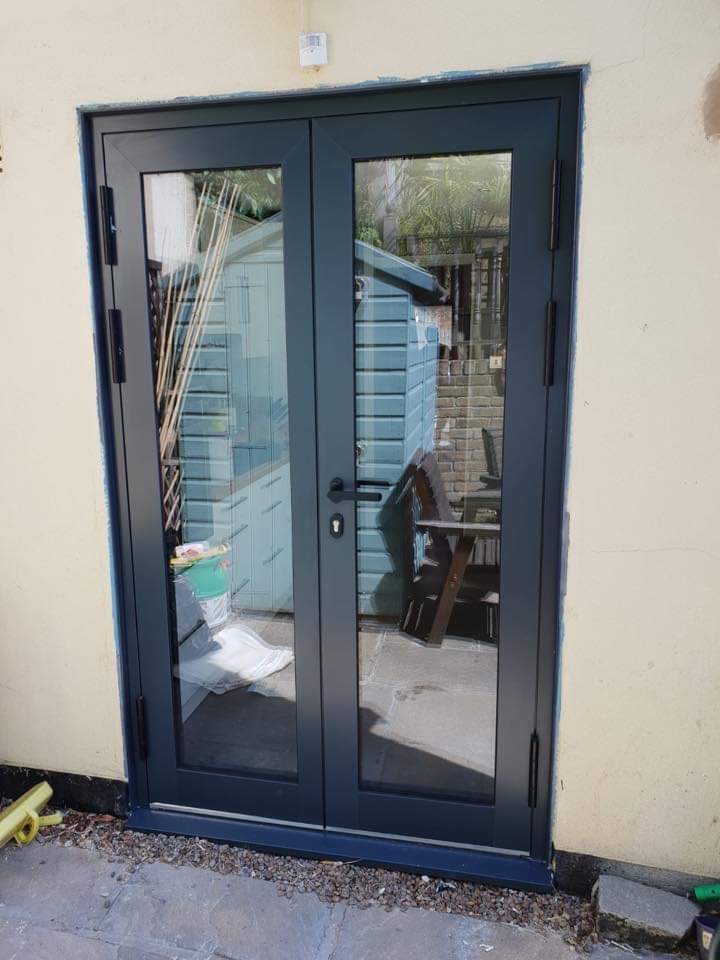 Aluminium Doors, installation 7