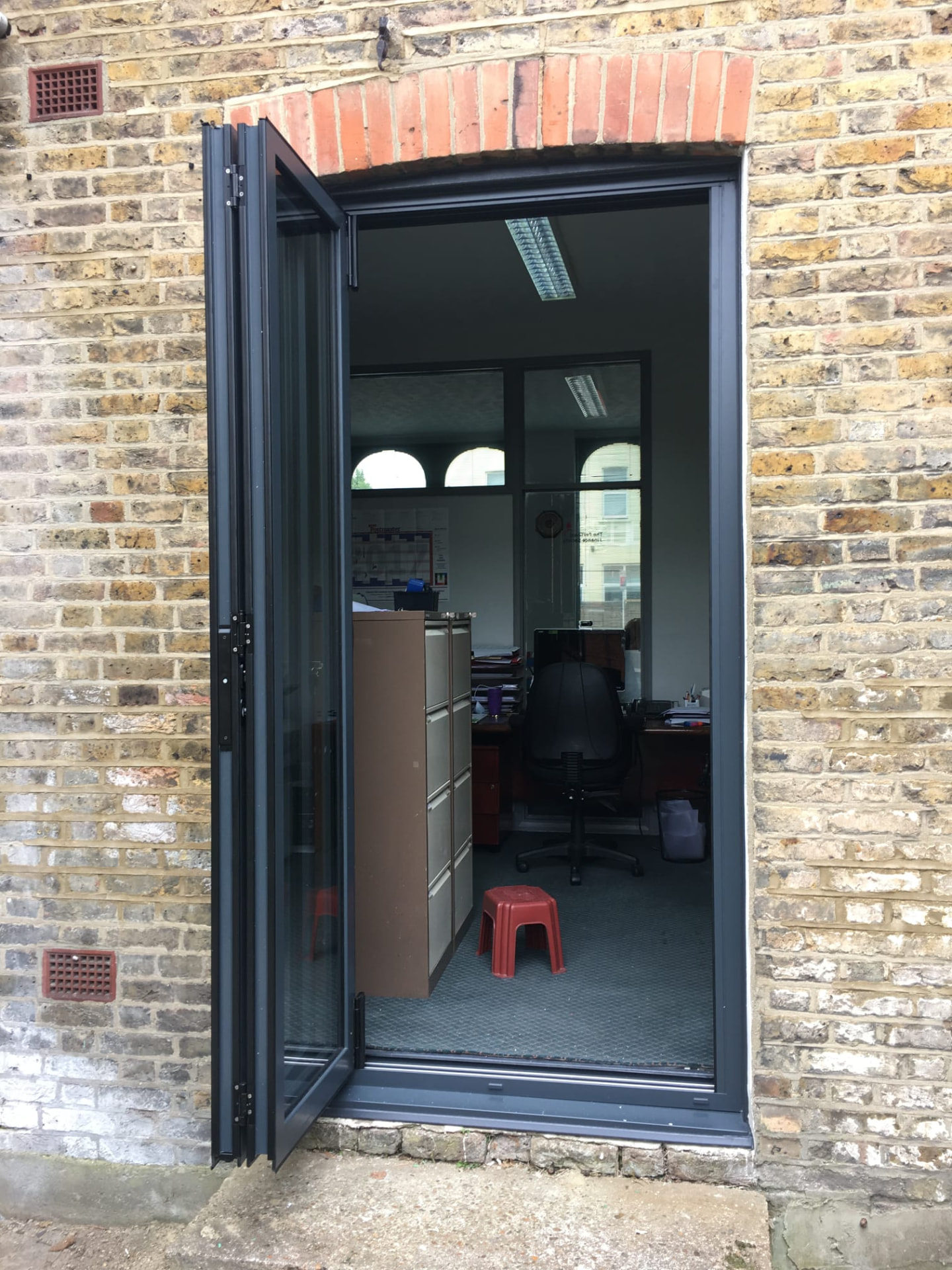 Bi Folding Doors, installation 14