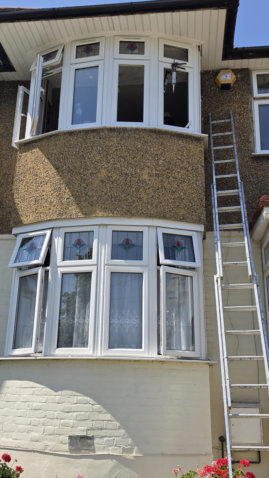 Bay Windows, installation 16