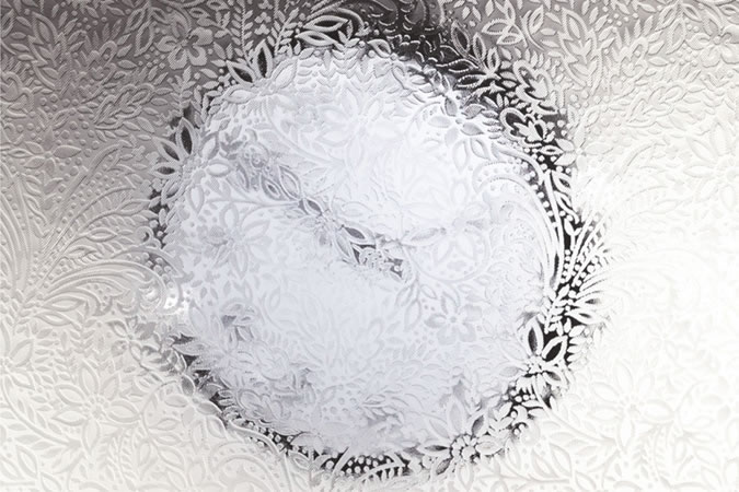 Chantilly privacy glass pattern