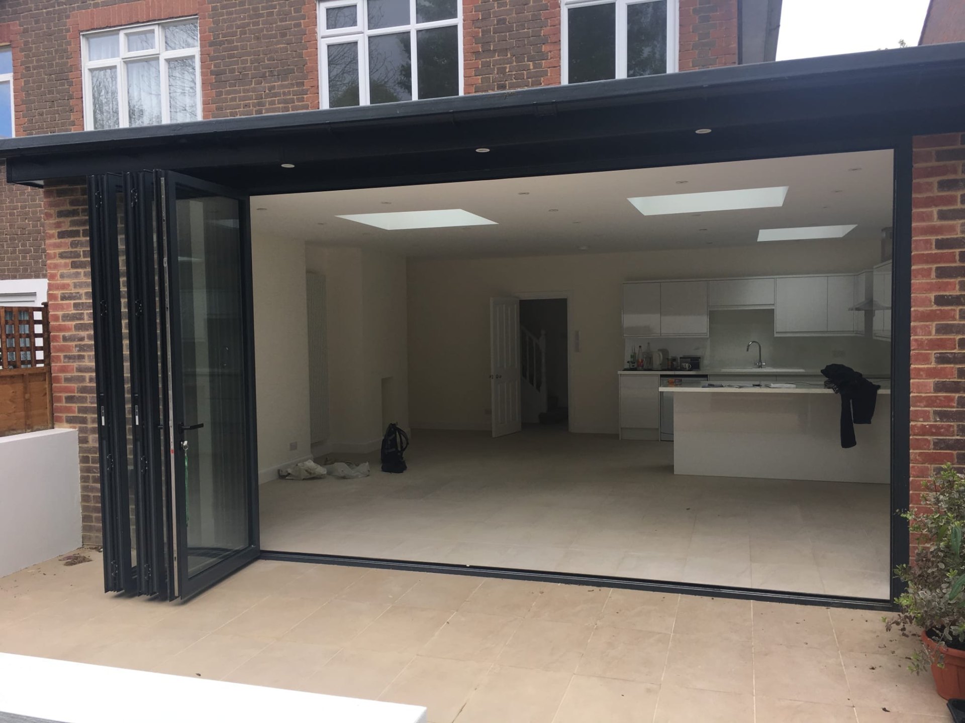 Bi Folding Doors, installation 15