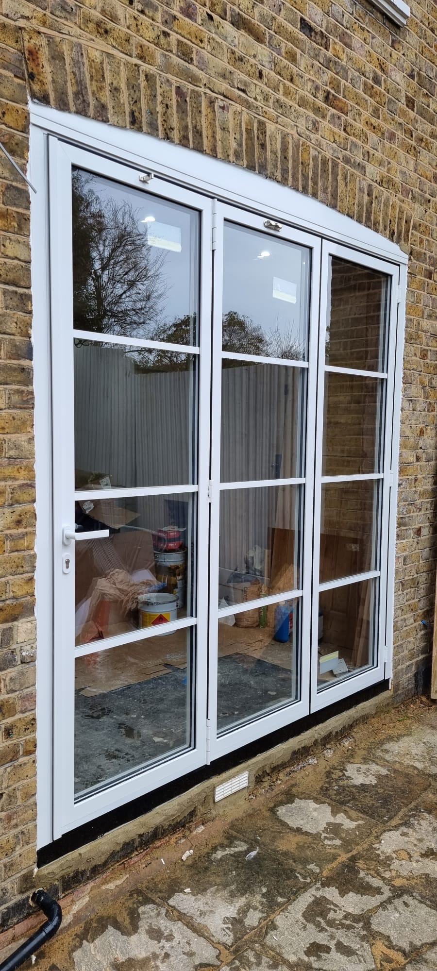 Bi Folding Doors, installation 12